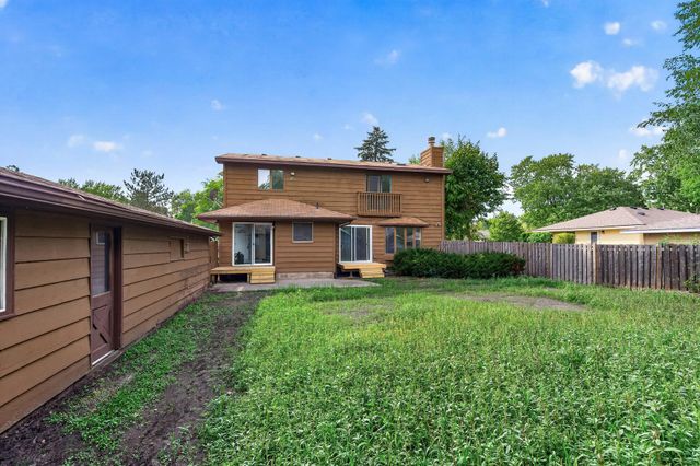 7148 Morgan Avenue N, Brooklyn Center, MN 55430