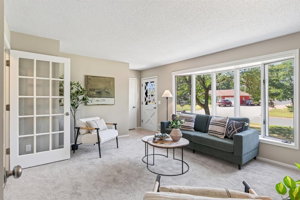 7148 Morgan Avenue N, Brooklyn Center, MN 55430
