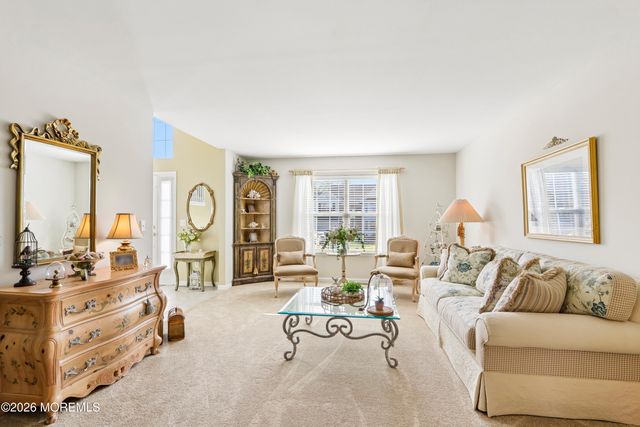 21 Orchid Lane, Barnegat, NJ 08005