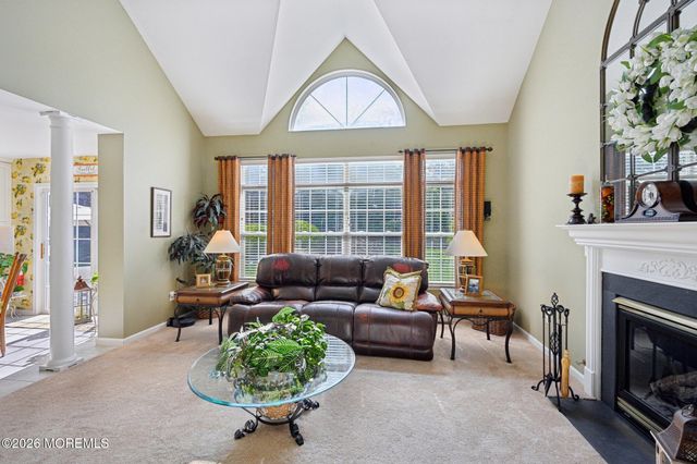 21 Orchid Lane, Barnegat, NJ 08005
