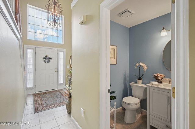 21 Orchid Lane, Barnegat, NJ 08005