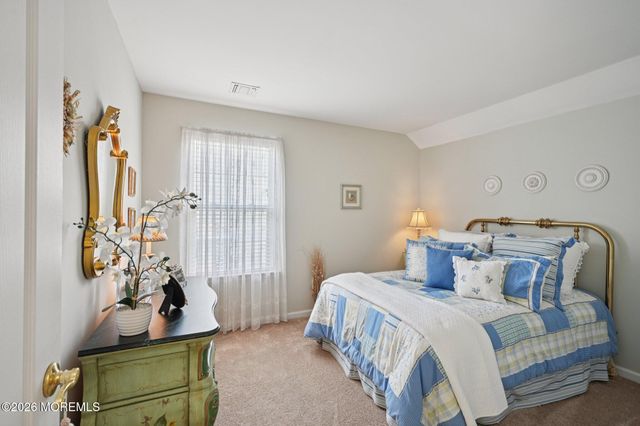21 Orchid Lane, Barnegat, NJ 08005