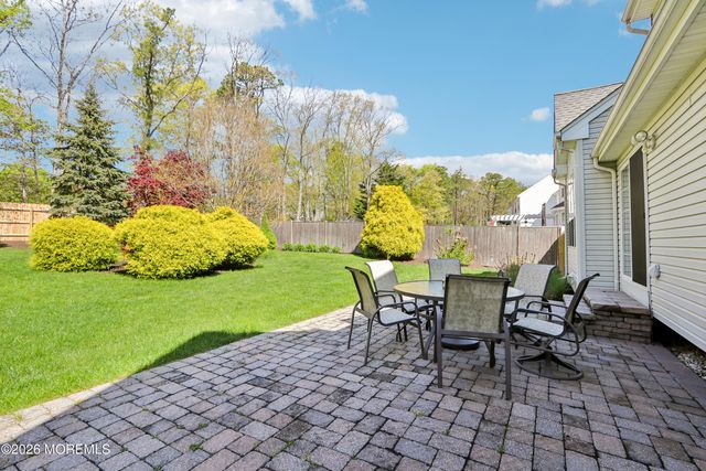 21 Orchid Lane, Barnegat, NJ 08005
