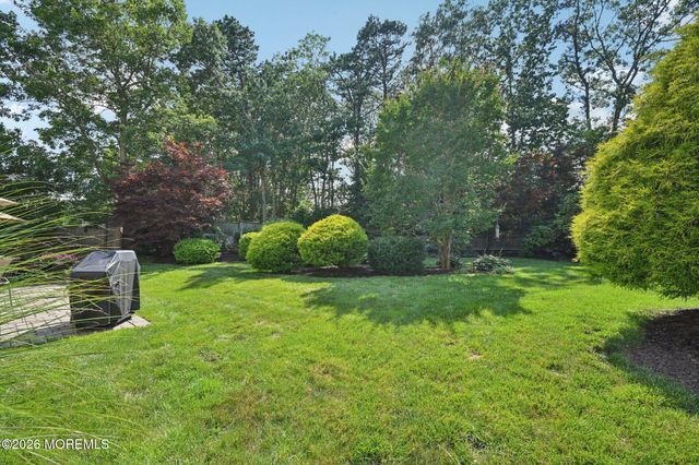 21 Orchid Lane, Barnegat, NJ 08005