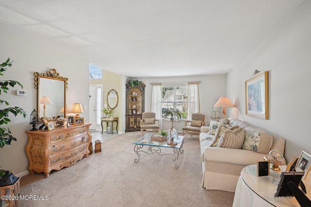 21 Orchid Lane, Barnegat, NJ 08005