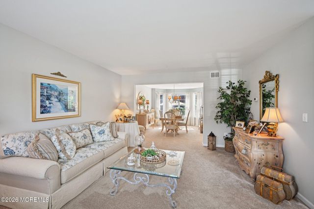 21 Orchid Lane, Barnegat, NJ 08005