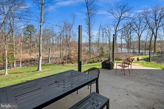 3104 LITTLE CREEK LN, Alexandria, VA 22309