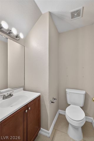 5330 East Charleston Boulevard 20, Las Vegas, NV 89142