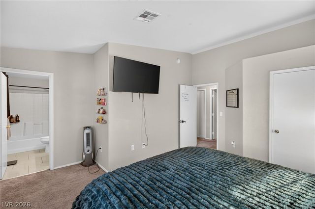 5330 East Charleston Boulevard 20, Las Vegas, NV 89142