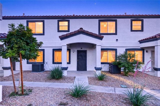 5330 East Charleston Boulevard 20, Las Vegas, NV 89142