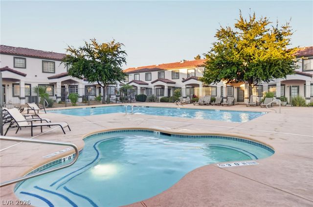 5330 East Charleston Boulevard 20, Las Vegas, NV 89142