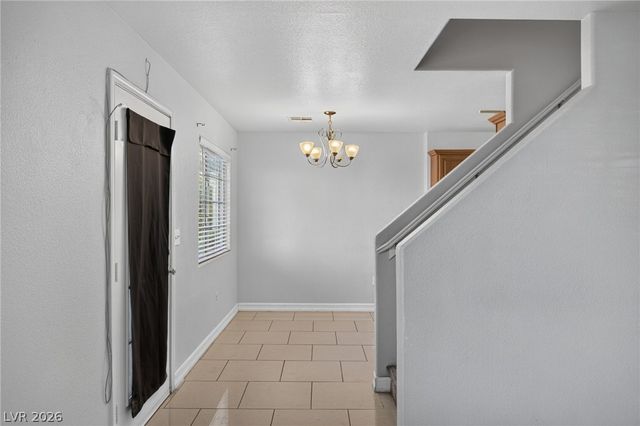 5330 East Charleston Boulevard 20, Las Vegas, NV 89142