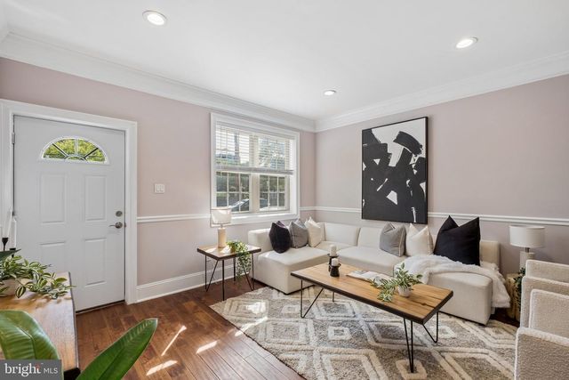 1343 CHRISTIAN ST, Philadelphia, PA 19147