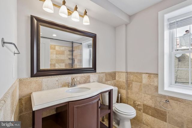1343 CHRISTIAN ST, Philadelphia, PA 19147