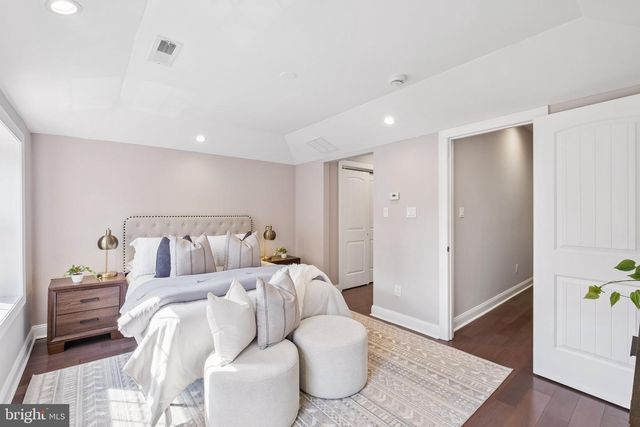 1343 CHRISTIAN ST, Philadelphia, PA 19147
