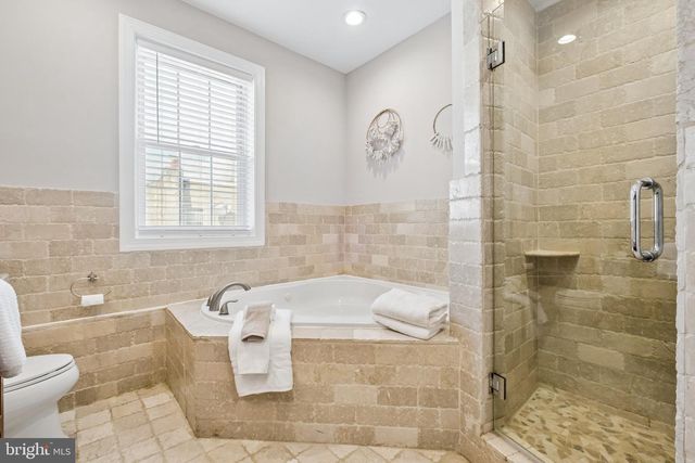 1343 CHRISTIAN ST, Philadelphia, PA 19147