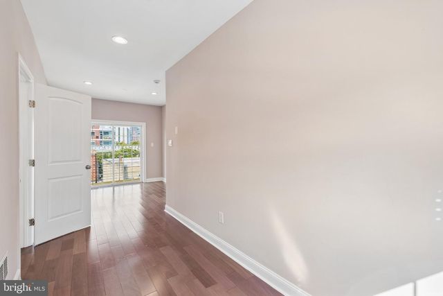 1343 CHRISTIAN ST, Philadelphia, PA 19147