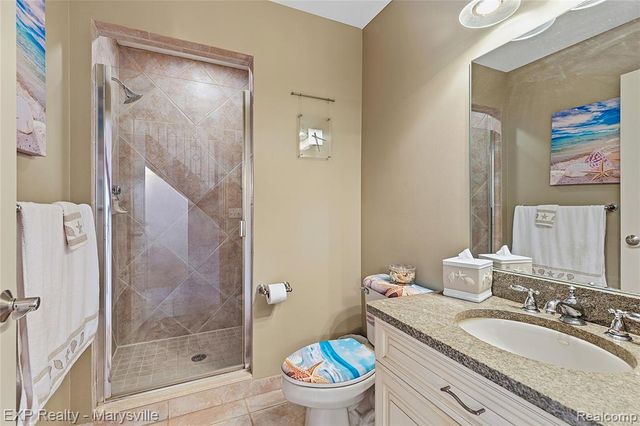 53146 Michael Drive, New Baltimore, MI 48047