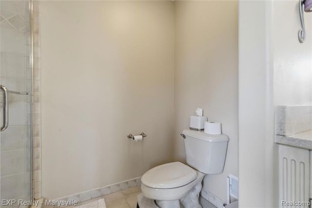 53146 Michael Drive, New Baltimore, MI 48047