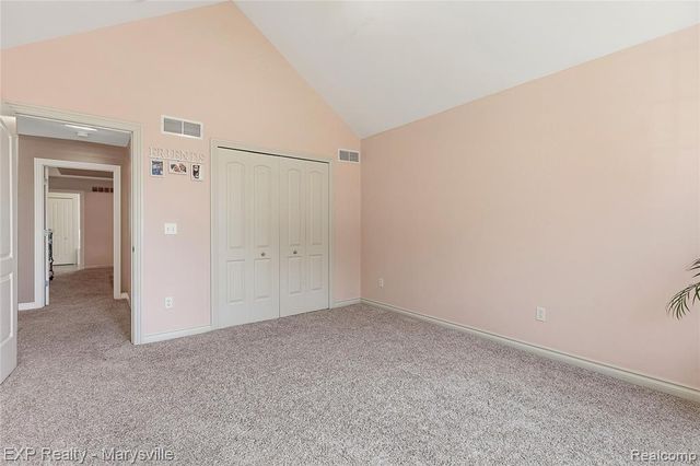 53146 Michael Drive, New Baltimore, MI 48047