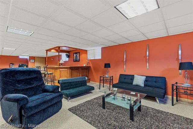 53146 Michael Drive, New Baltimore, MI 48047