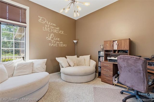 53146 Michael Drive, New Baltimore, MI 48047