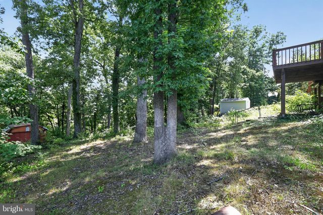 7314 LOIS LN, Lanham, MD 20706