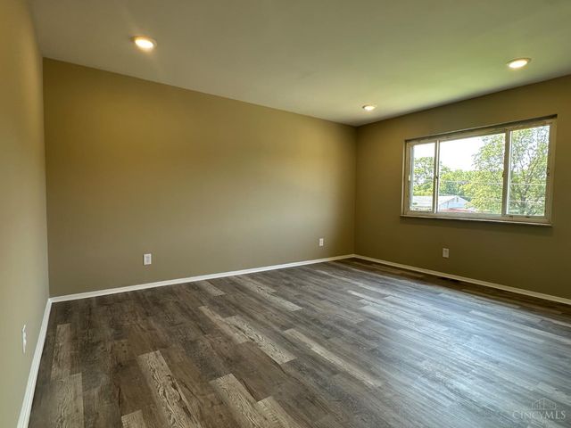 4382 Valence Drive, Delhi Twp, OH 45238