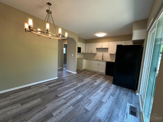 4382 Valence Drive, Delhi Twp, OH 45238