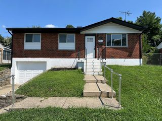 4382 Valence Drive, Delhi Twp, OH 45238