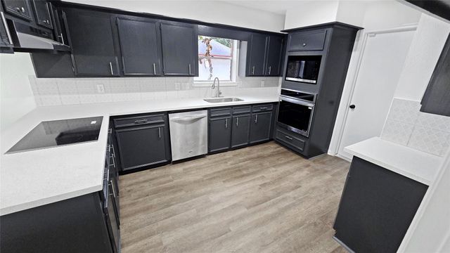 13347 High Star Drive, Houston, TX 77083