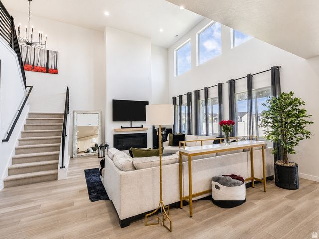 2468 W 3230 S, Syracuse, UT 84075