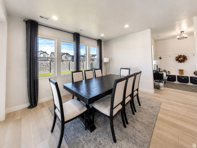2468 W 3230 S, Syracuse, UT 84075