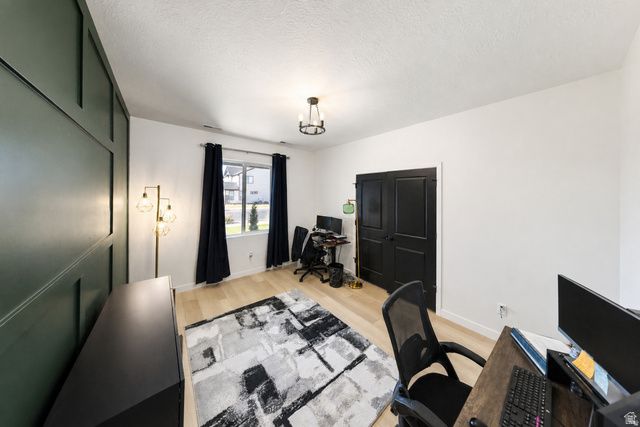 2468 W 3230 S, Syracuse, UT 84075