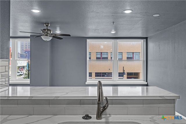 103 E Central Avenue, Temple, TX 76501