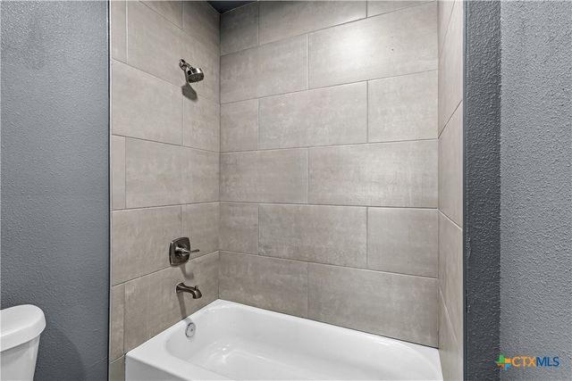 103 E Central Avenue, Temple, TX 76501