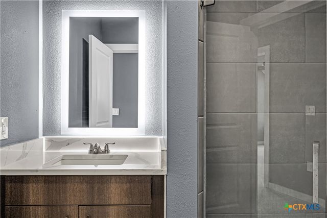 103 E Central Avenue, Temple, TX 76501