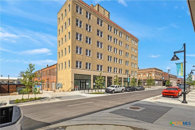 103 E Central Avenue, Temple, TX 76501