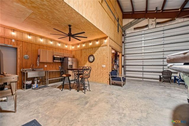 38 Penny Lane, Port O Connor, TX 77982