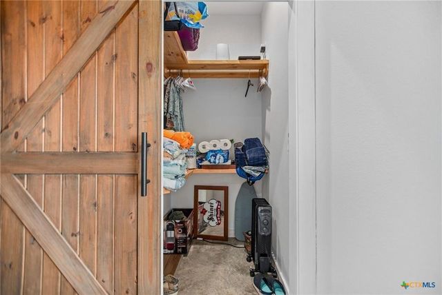 38 Penny Lane, Port O Connor, TX 77982