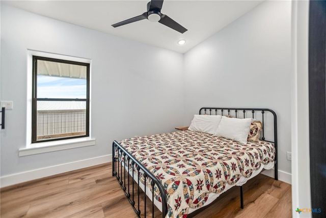 38 Penny Lane, Port O Connor, TX 77982