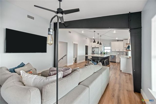 38 Penny Lane, Port O Connor, TX 77982