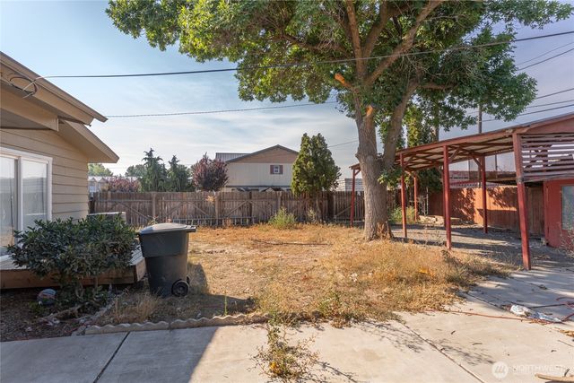 218 SW 3rd Avenue, Quincy, WA 98848