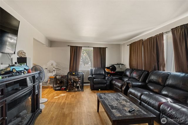 218 SW 3rd Avenue, Quincy, WA 98848