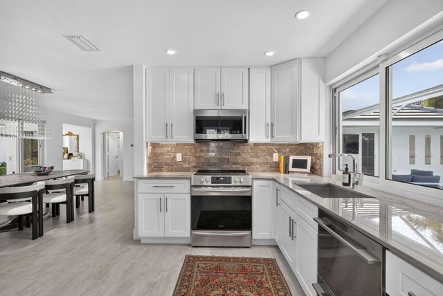 2920 NE 52ND Street, Fort Lauderdale, FL 33308
