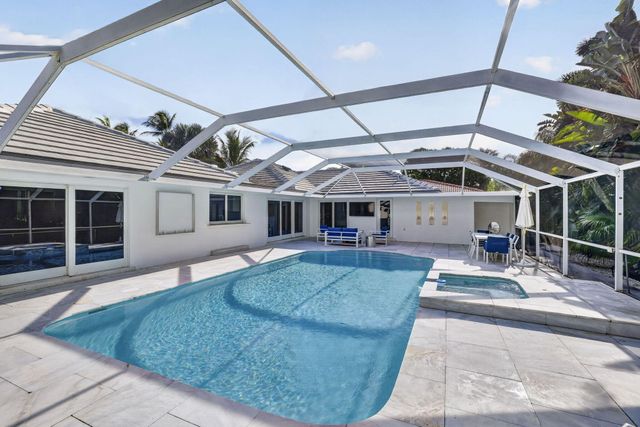 2920 NE 52ND Street, Fort Lauderdale, FL 33308