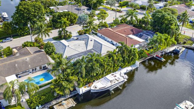 2920 NE 52ND Street, Fort Lauderdale, FL 33308