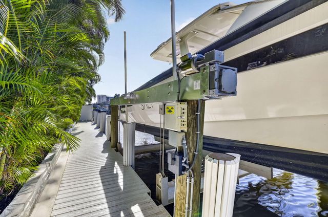 2920 NE 52ND Street, Fort Lauderdale, FL 33308
