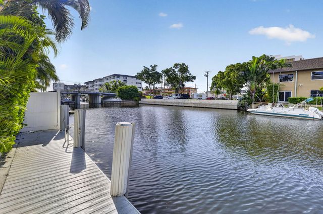 2920 NE 52ND Street, Fort Lauderdale, FL 33308