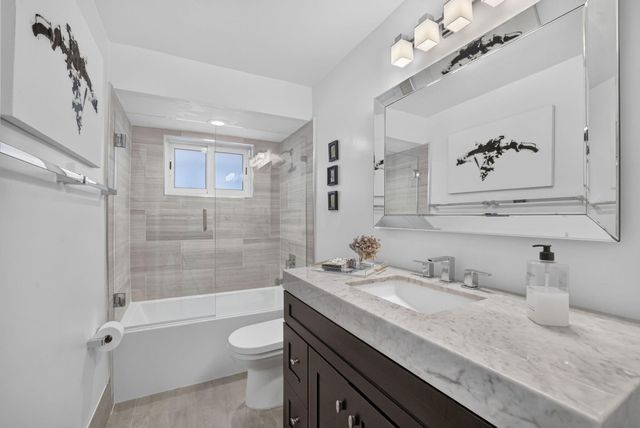 2920 NE 52ND Street, Fort Lauderdale, FL 33308